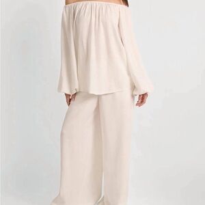 NWT WeWoreWhat Small White Flowy Set